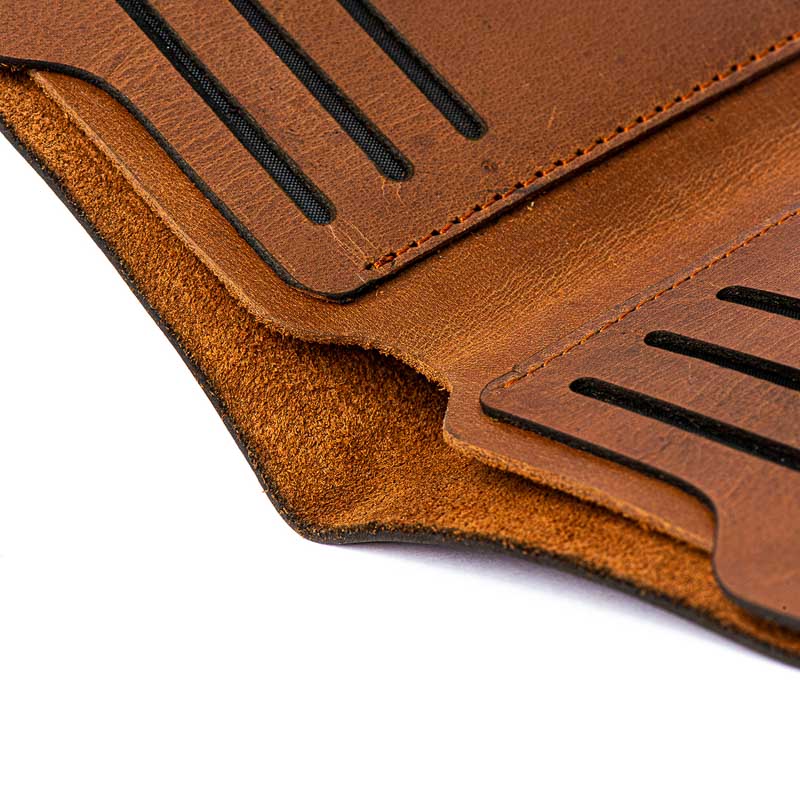 Deluxe - Cinnamon - Leather Wallet